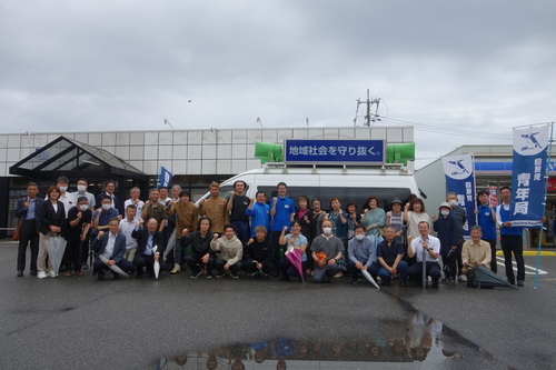 青年局「全国一斉街頭」を実施しました。